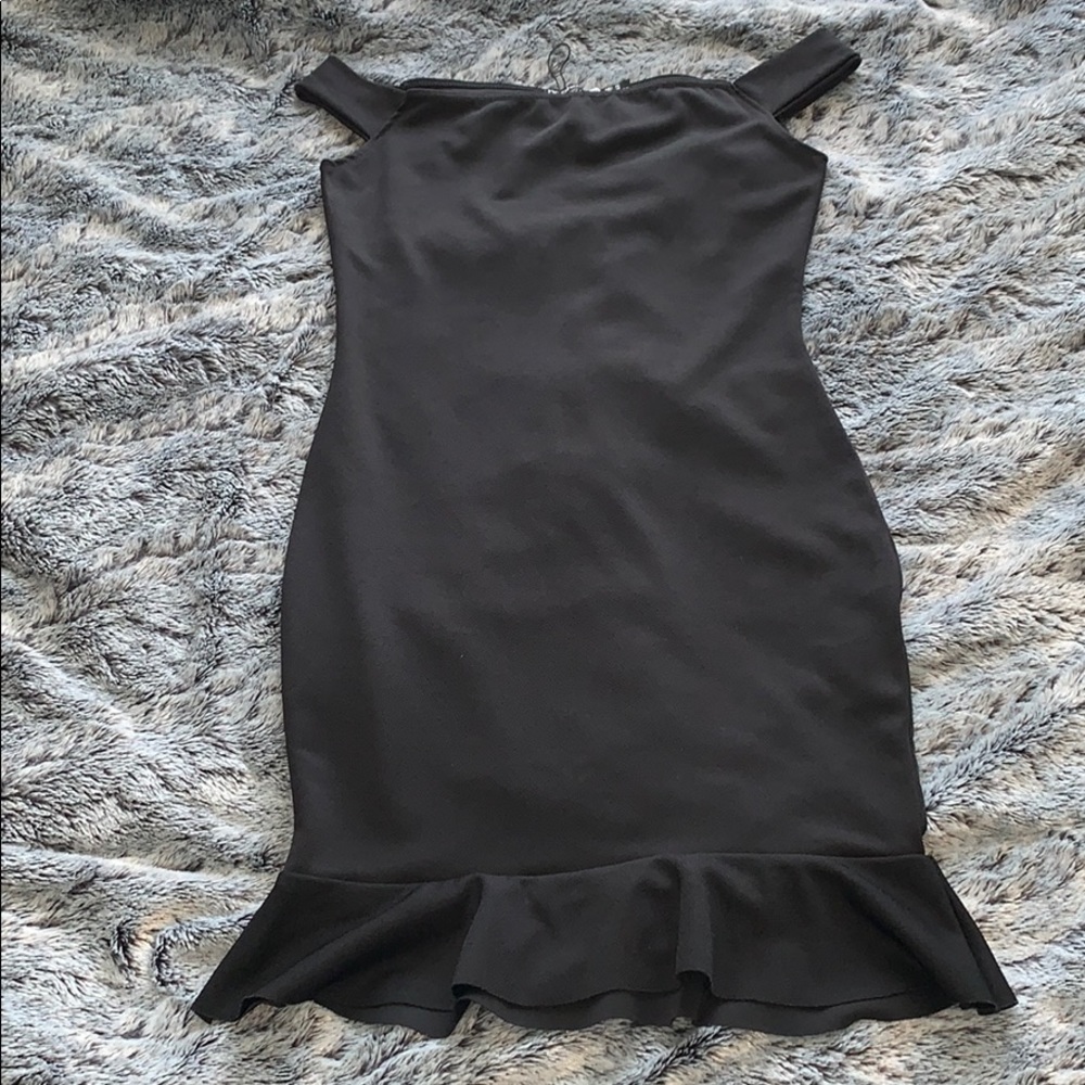 BOOHOO Black Frill Hem Dress